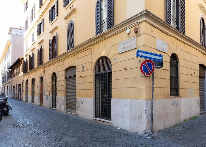 Borgo Vittorio St. Peter Apartments